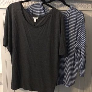 Bundle of 2 Old Navy tee shirts